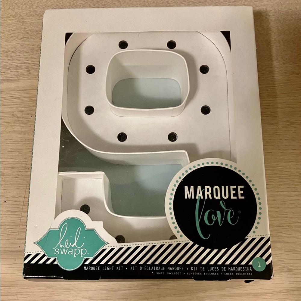 Marquee love light #9